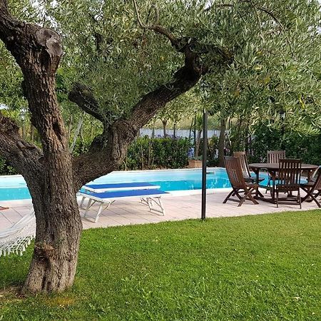 Sinilu B&B Silvi Paese Exterior foto